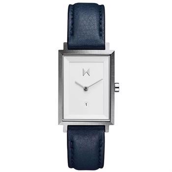 MTVW model D-MF03-SSBL buy it at your Watch and Jewelery shop